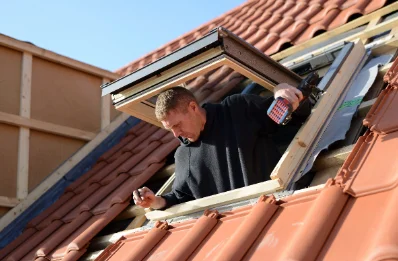 Pose de fenêtres de toit Velux à Lothey